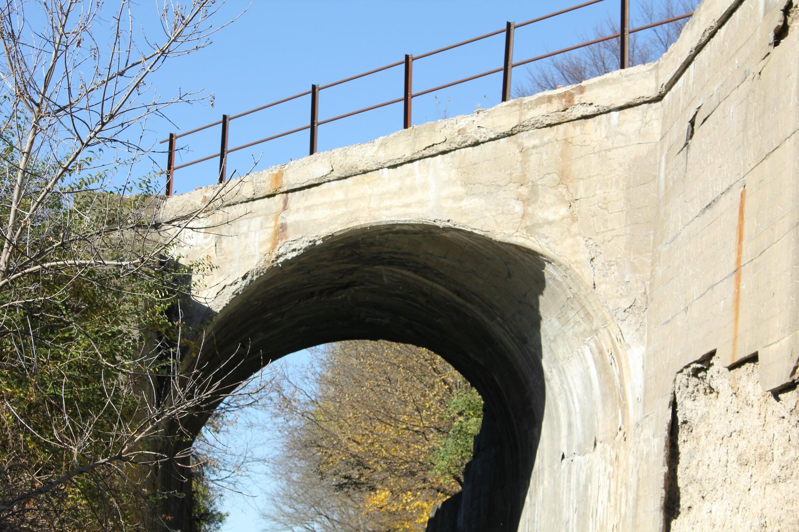 Arch details